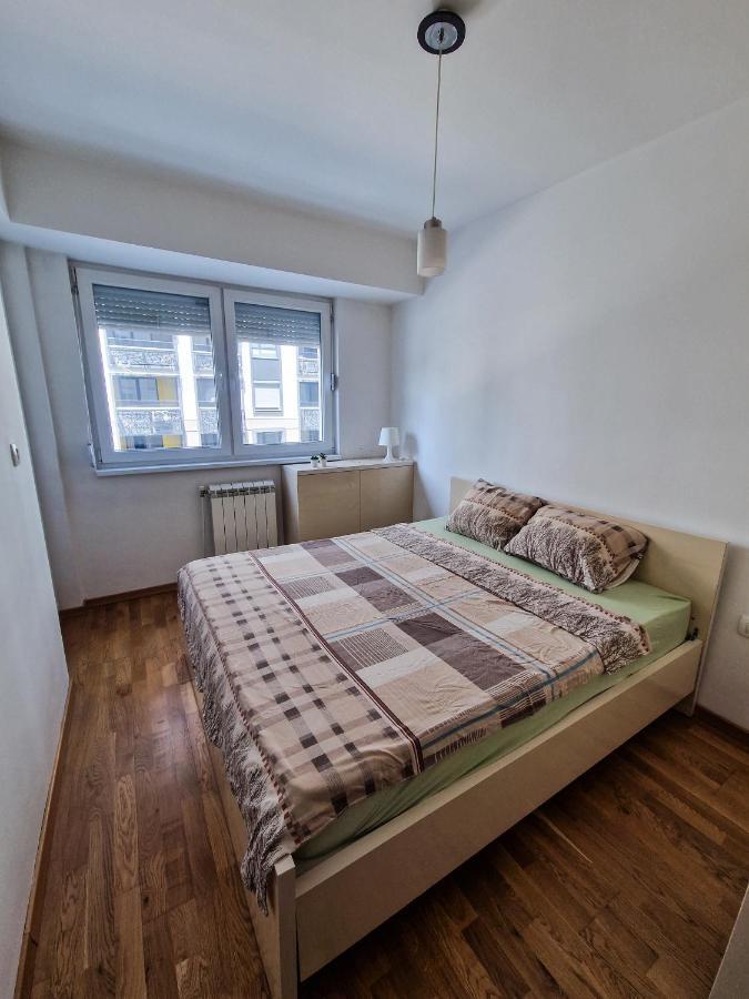 Tushe Apartments Skopje Esterno foto