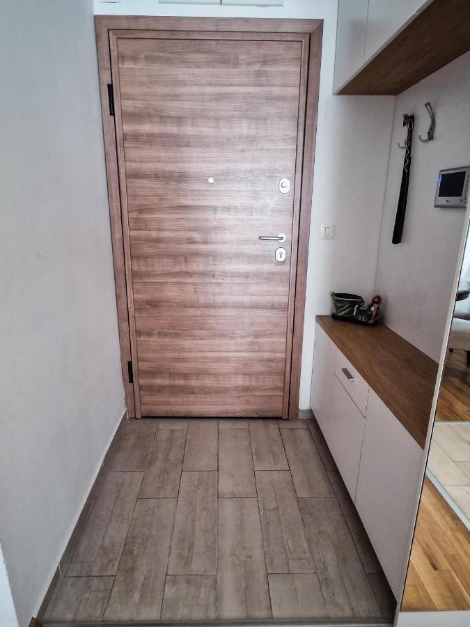 Tushe Apartments Skopje Esterno foto